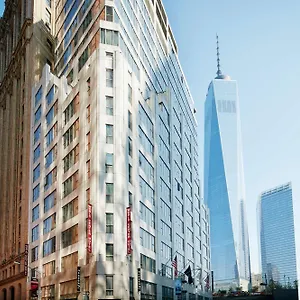 מלון World Center ****