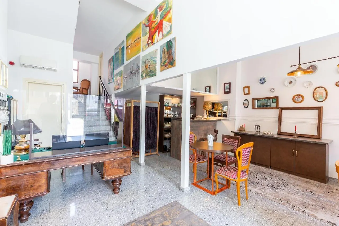Hotel N16 Μπατούμι 3*,  Γεωργία